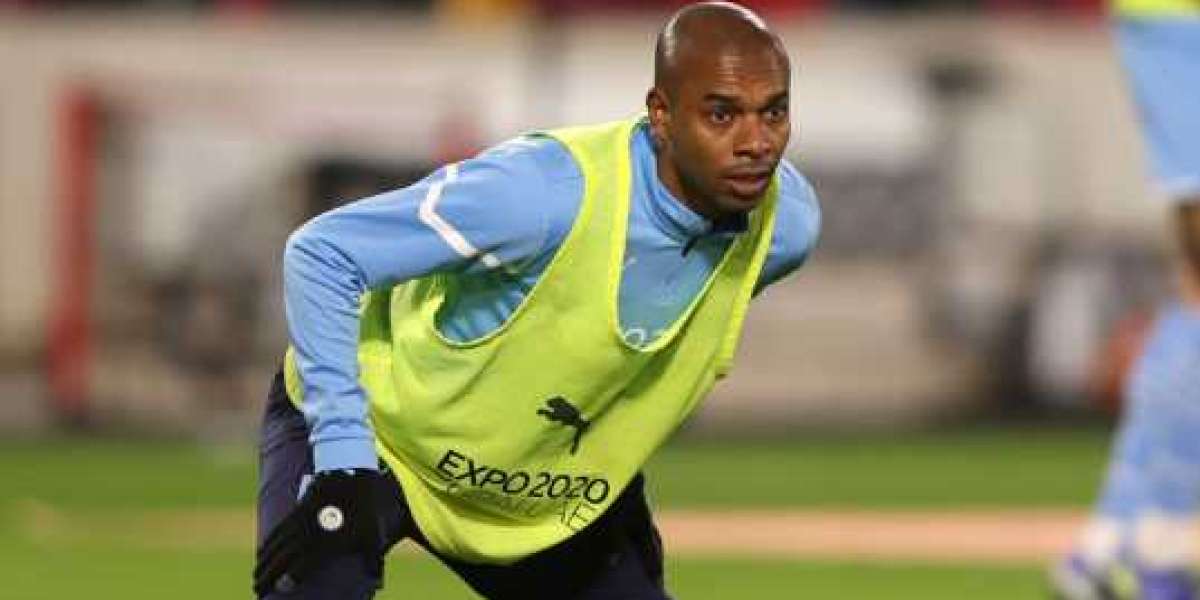 Pep Guardiola says he was unaware that Fernandinho had confirmed his departure from Manchester City.