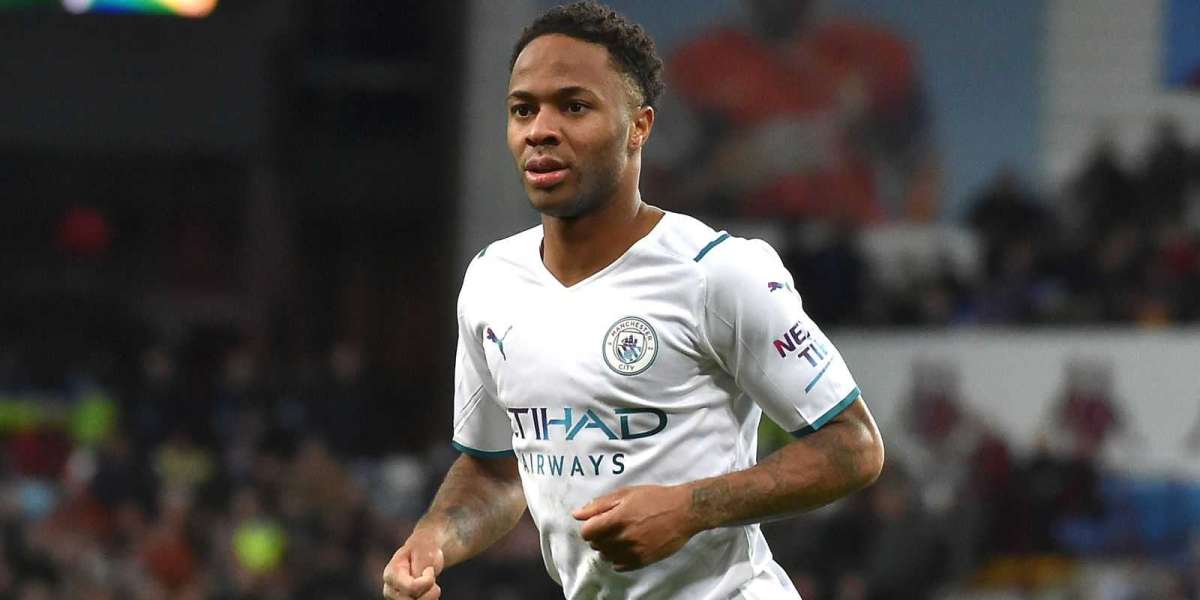 Raheem Sterling: Man City forward agrees personal terms with Chelsea