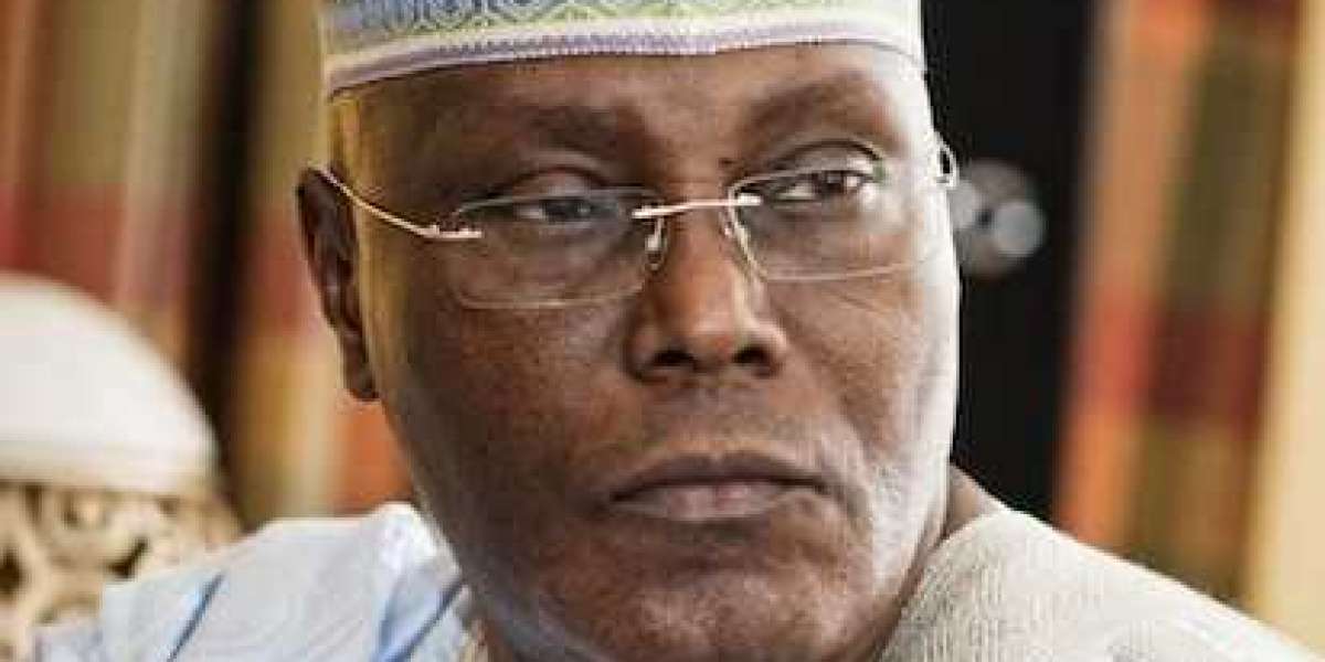 PDP Presidential Candidate Atiku Tells the Buhari Administration that Obasanjo Should Appear on the New Naira Note