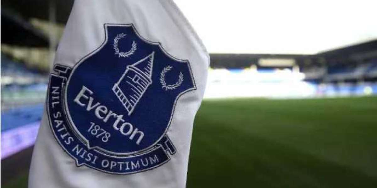 Everton seeks to sign a free-agent former Premier League star.