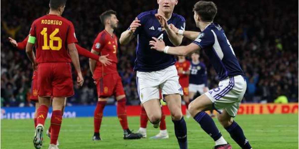 After goals against Spain, Erik ten Hag clarifies Scott McTominay's role at Manchester United