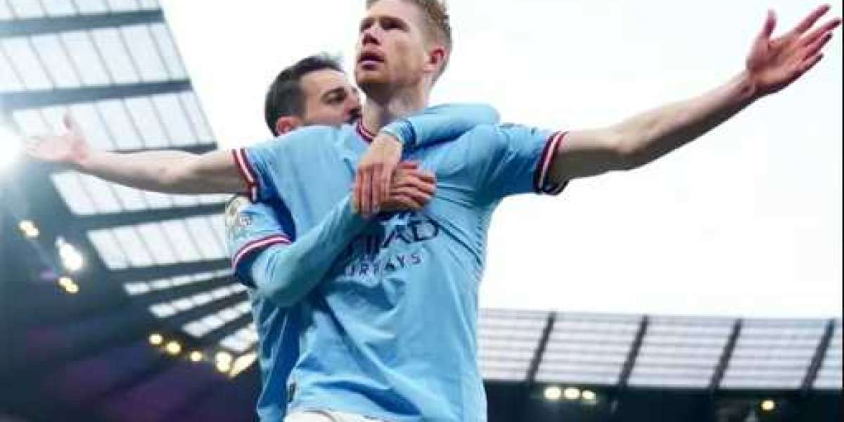 Its official: Kevin De Bruyne is the greatest midfielder the Premier League has ever seen.