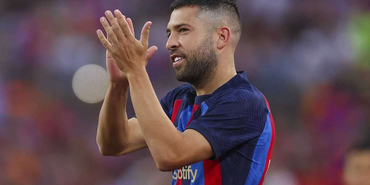 Jordi Alba confirms Barcelona departure after 11 years and ‘fulfilling what I always dreamed of’.