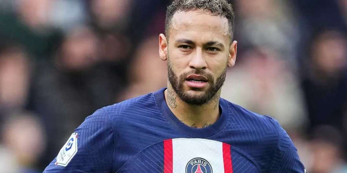 Transfer news & rumours: Neymar only wants to join Man Utd if PSG decide to sell him