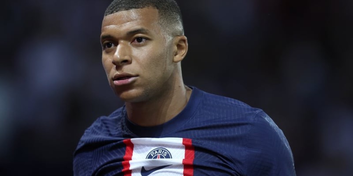 Transfer: Premier League club submits €200m to sign Mbappe from PSG.