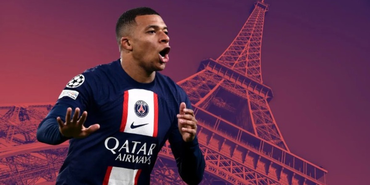 Transfer: Mbappe offered 10-year contract worth €1billion.